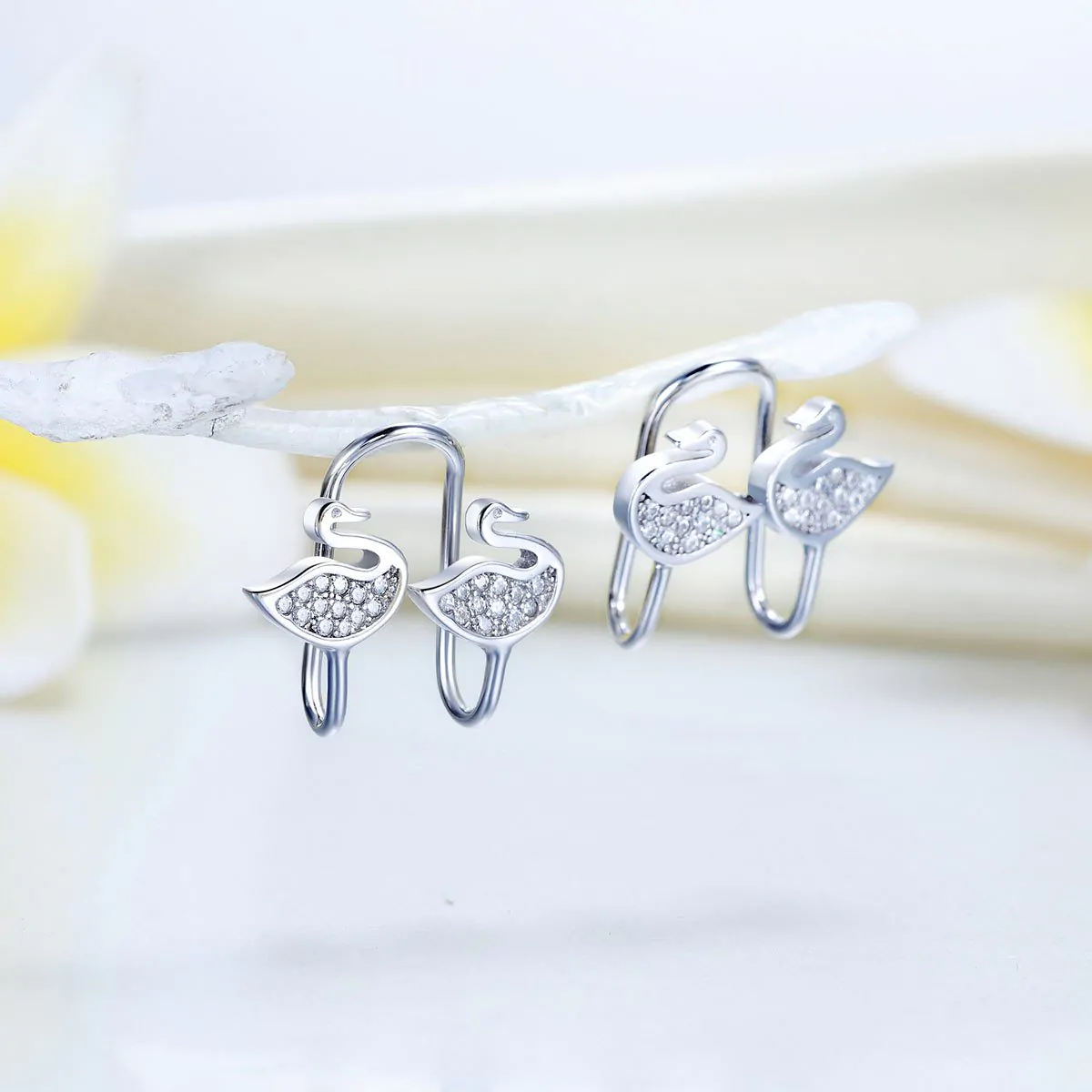 Solid 925 Sterling Silver Clip on Earrings Swan - Image 2