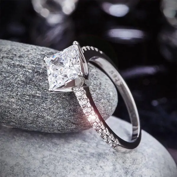 1.5 Ct Princess Cut Created Diamond Ring - Image 5