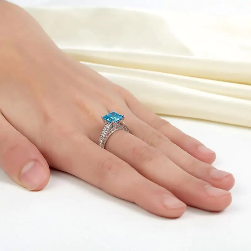 1.5 Carat Princess Cut Fancy Blue Created Diamond Ring - Image 6