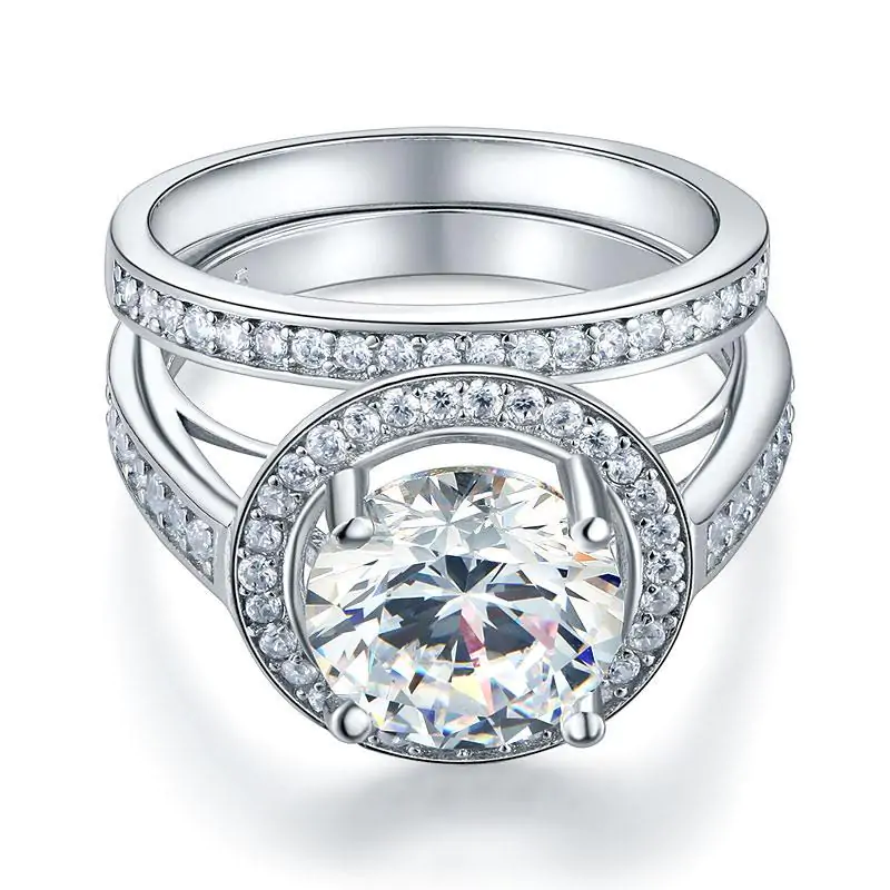 3.5 Ct Vintage Created Diamond Ring - Image 3