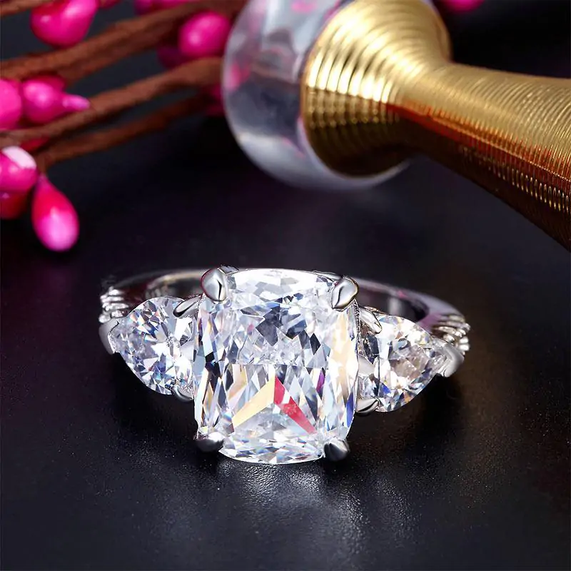 5 Carat Three-Stone Pageant Ring - Image 5