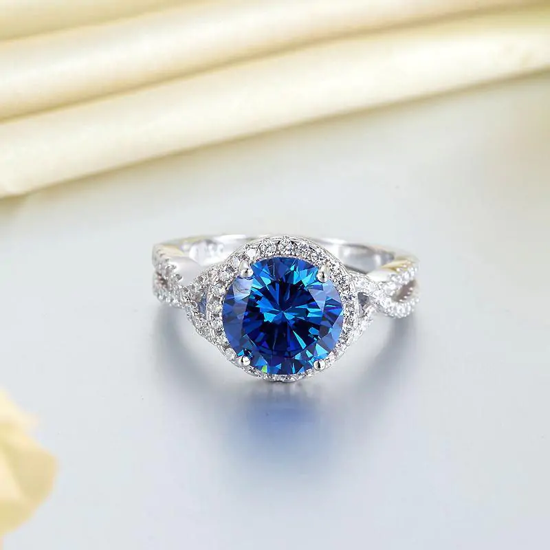 3 Carat Navy Blue Stone Ring - Image 5