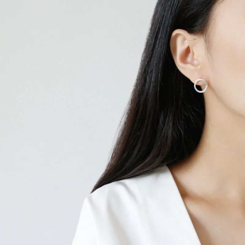 Hollow Circle Geometric 925 Sterling Silver Stud Earrings - Image 3