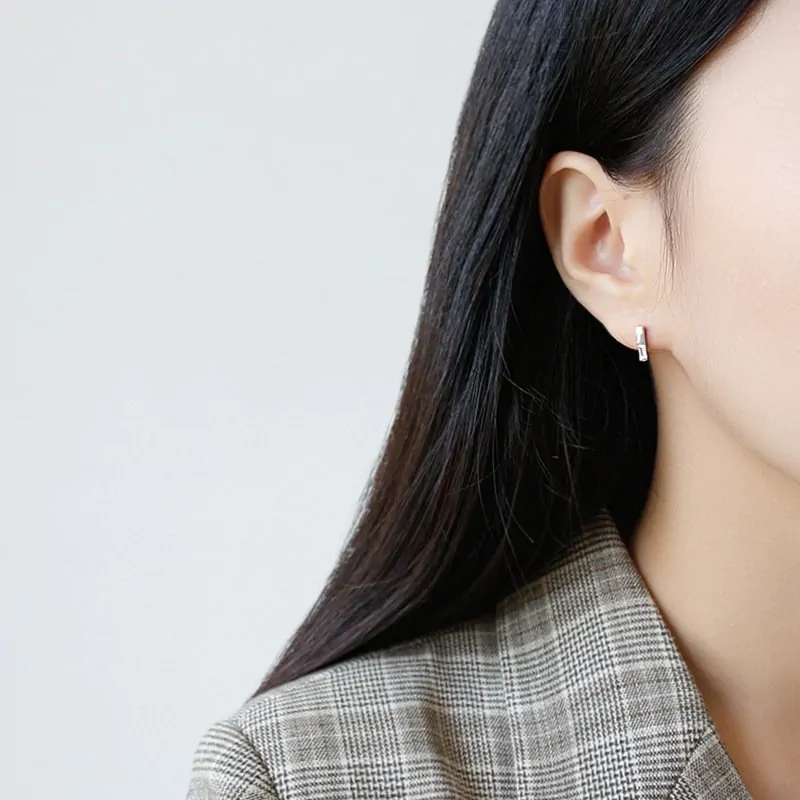 Geometric CZ Strip 925 Sterling Silver Stud Earrings - Image 3