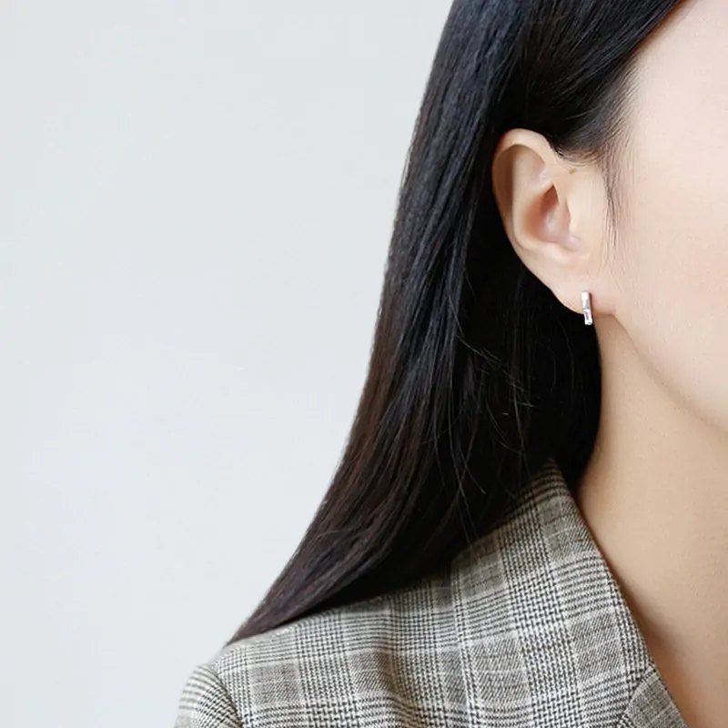 Geometric CZ Strip 925 Sterling Silver Stud Earrings - Image 4