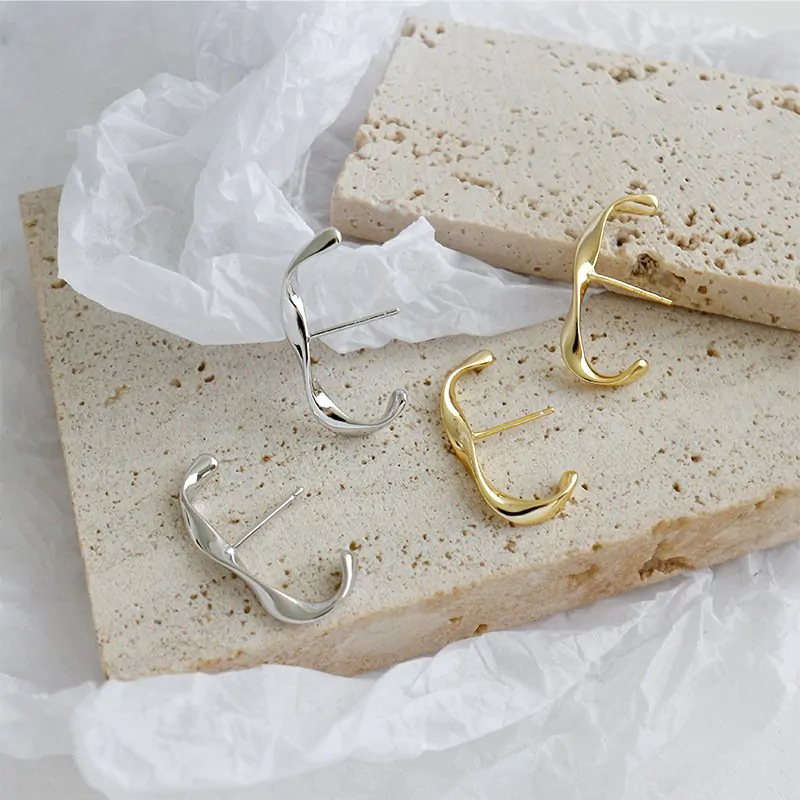 Hot Mobius Twisted C Shape 925 Sterling Silver Stud Earrings - Image 4