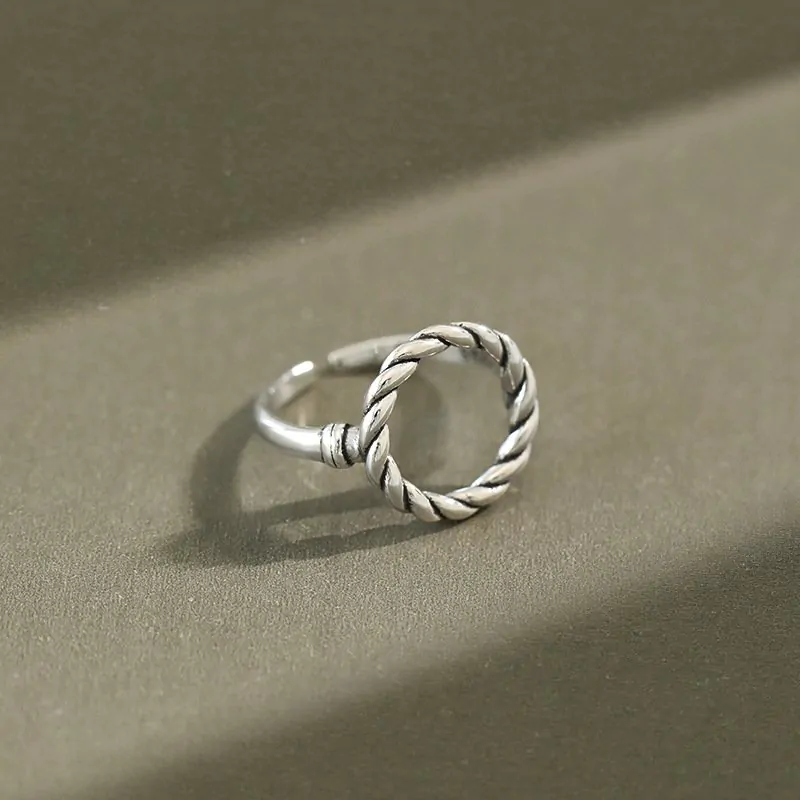 Vintage Twisted Circle 925 Sterling Silver Adjustable Ring - Image 5