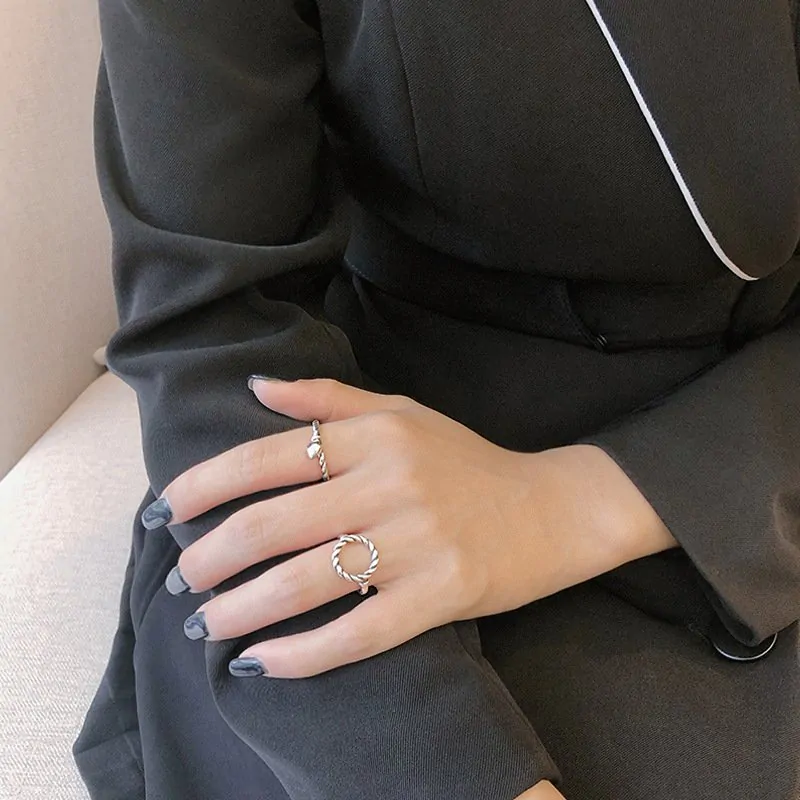 Vintage Twisted Circle 925 Sterling Silver Adjustable Ring - Image 4