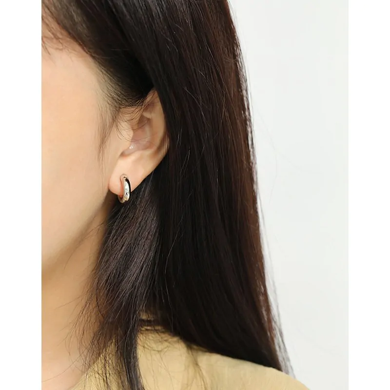 C Shape Circle 925 Sterling Silver Hoop Earrings - Image 2