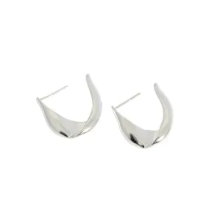 Twisted Circle 925 Sterling Silver Hoop Earrings