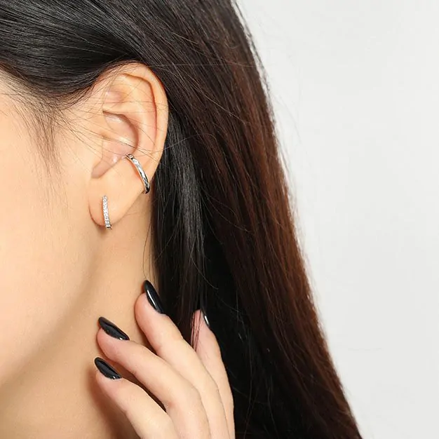 Mini Geometric CZ Circle 925 Sterling Silver Huggie Hoop Earrings - Image 3