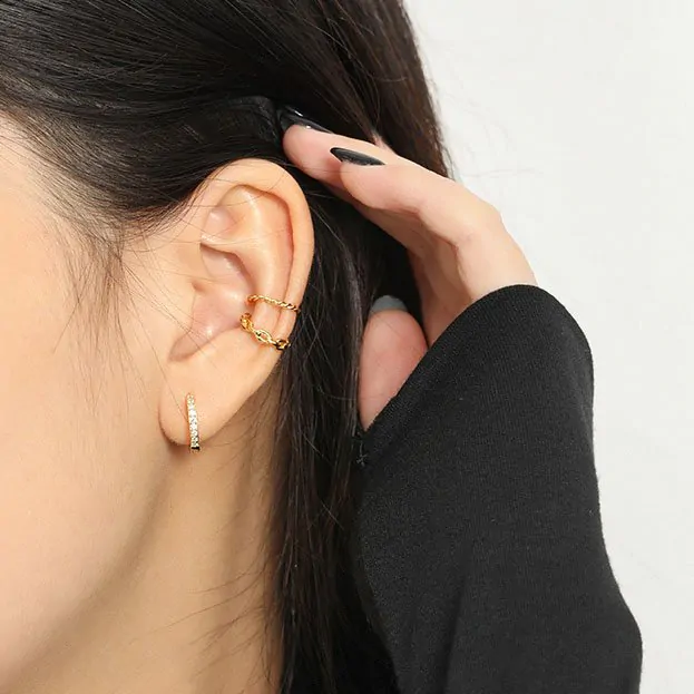 Mini Geometric CZ Circle 925 Sterling Silver Huggie Hoop Earrings - Image 4