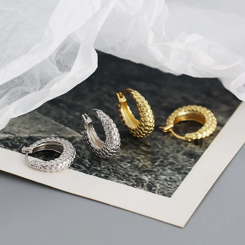 Round Rivet Circle 925 Sterling Silver Huggie Hoop Earrings - Image 4