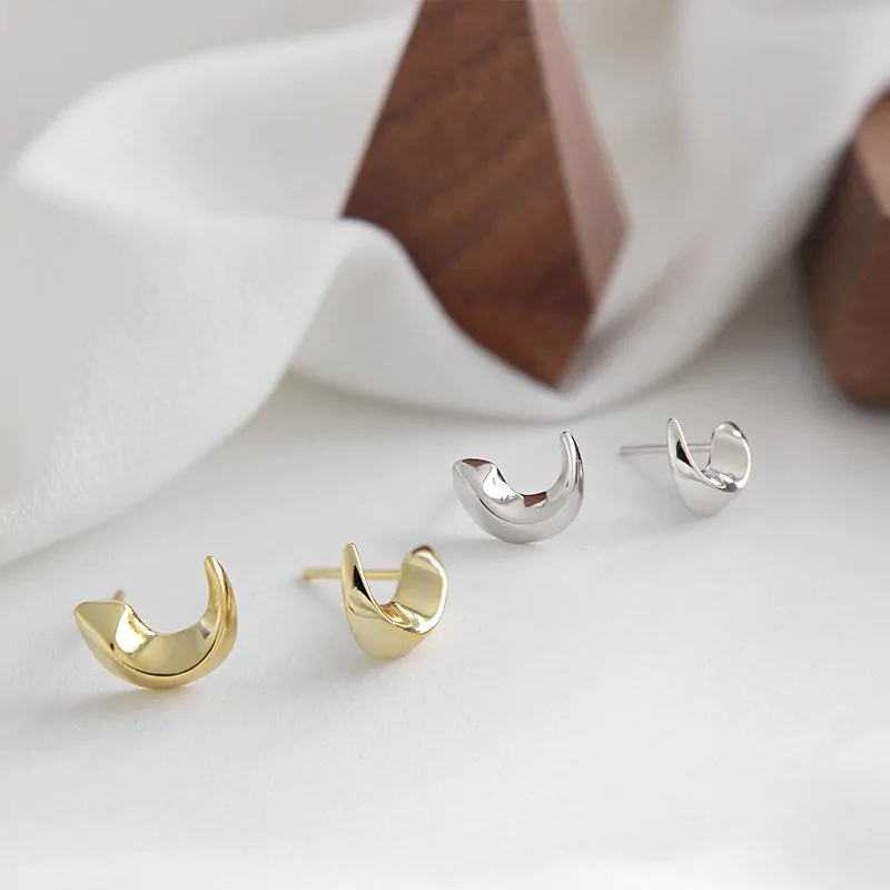 Geometric Crescent Moon 925 Sterling Silver Studs Earrings - Image 4