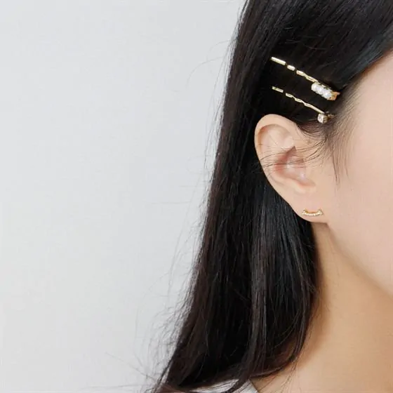 Asymmetric CZ Smile 925 Sterling Silver Stud Earrings - Image 4