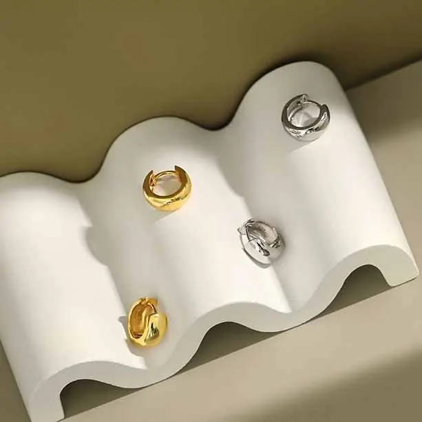 Minimalism Mini Wide Circle 925 Sterling Silver Huggie Hoop Earrings - Image 2