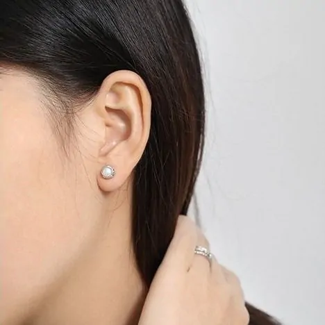 Irregular Freshwater Pearl 925 Sterling Silver Stud Earrings - Image 5