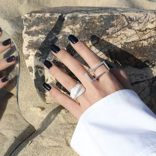 Geometric Hollow Rectangle 925 Sterling Silver Adjustable Ring - Image 2