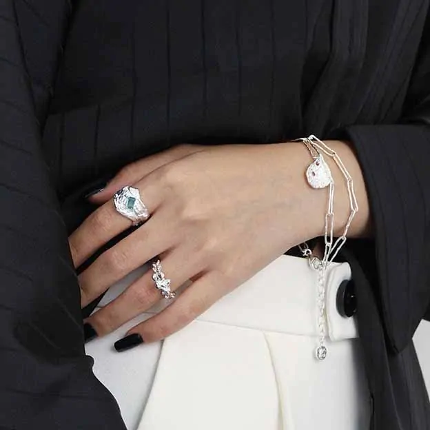 Elegant Irregular Green CZ 925 Sterling Silver Adjustable Ring - Image 2