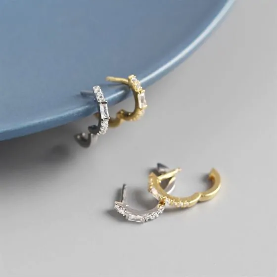 Simple Rectangle CZ 925 Sterling Silver Leverback Earrings - Image 4