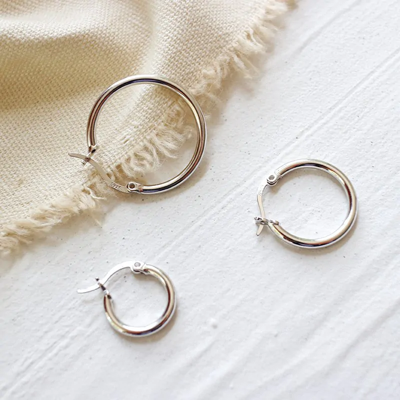 Round 925 Sterling Silver Hoop Earrings - Image 7