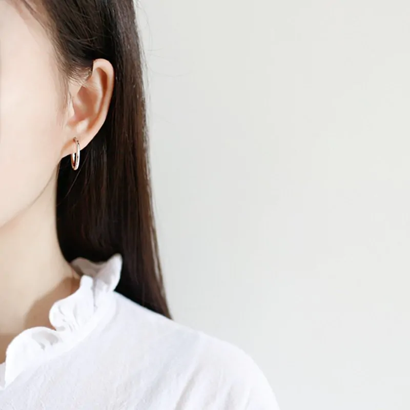 Round 925 Sterling Silver Hoop Earrings - Image 3