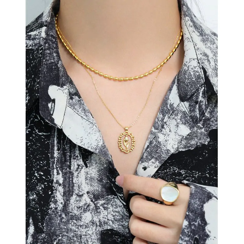 Tulips Flower 925 Sterling Silver Necklace - Image 3