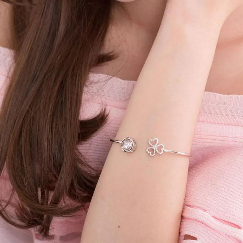 Dancing Stone 3 Hearts Flower Bangle - Image 4