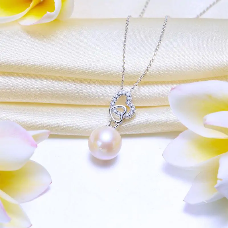 Fresh Water Pearl Heart Necklace - Image 4