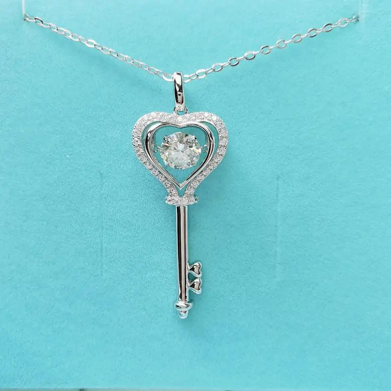 1 Carat Moissanite Diamond Dancing Stone Key Necklace - Image 6