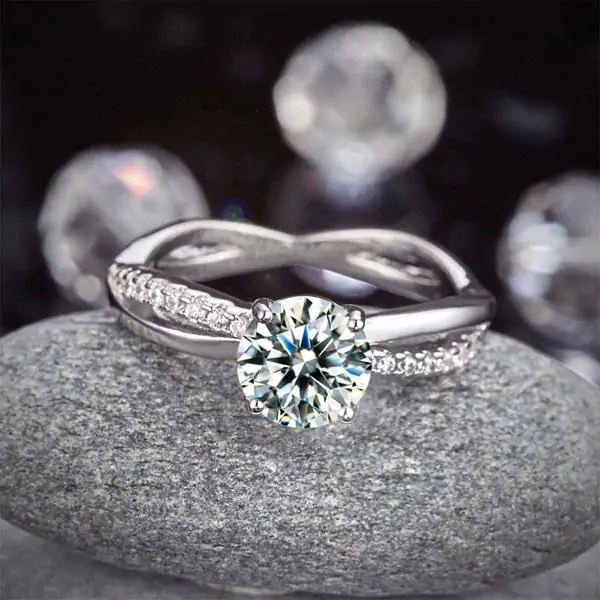 1.25 Ct Created Diamond Promise Ring - Image 4