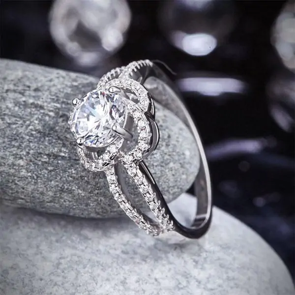 Floral 1 Ct Created Diamond Ring - Image 5