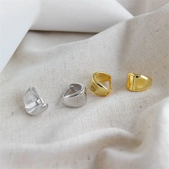Geometric Triangle 925 Sterling Silver Leverback Earrings - Image 2