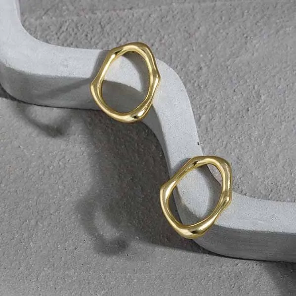 Elegant Hollow Irregular Circle 925 Sterling Silver Stud Earrings - Image 2