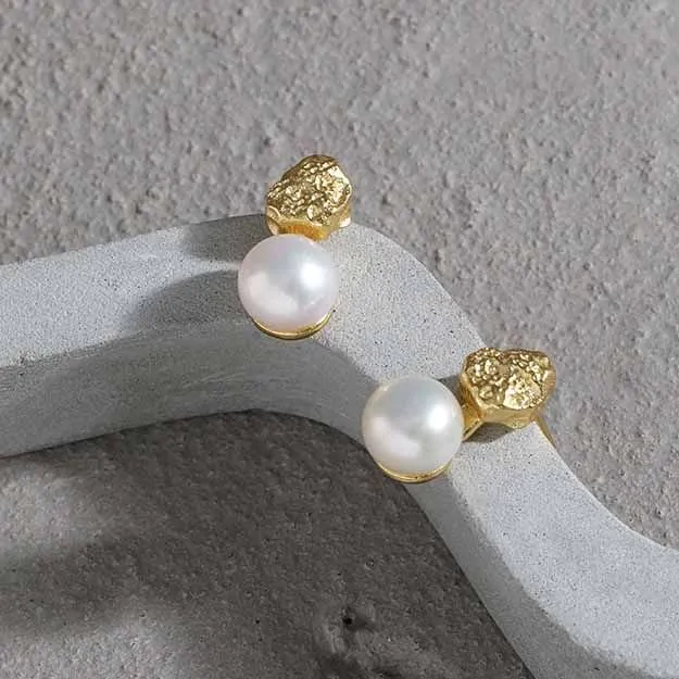 Elegant Round Natural Cultured Pearl 925 Sterling Silver Stud Earrings - Image 2
