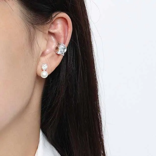 Elegant Round Natural Cultured Pearl 925 Sterling Silver Stud Earrings - Image 3