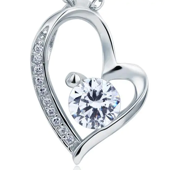 Heartr Pendant Necklace - Image 3