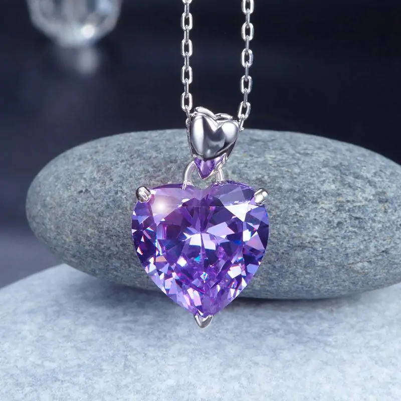 Heart Pendant Necklace 5 Carat Purple - Image 4