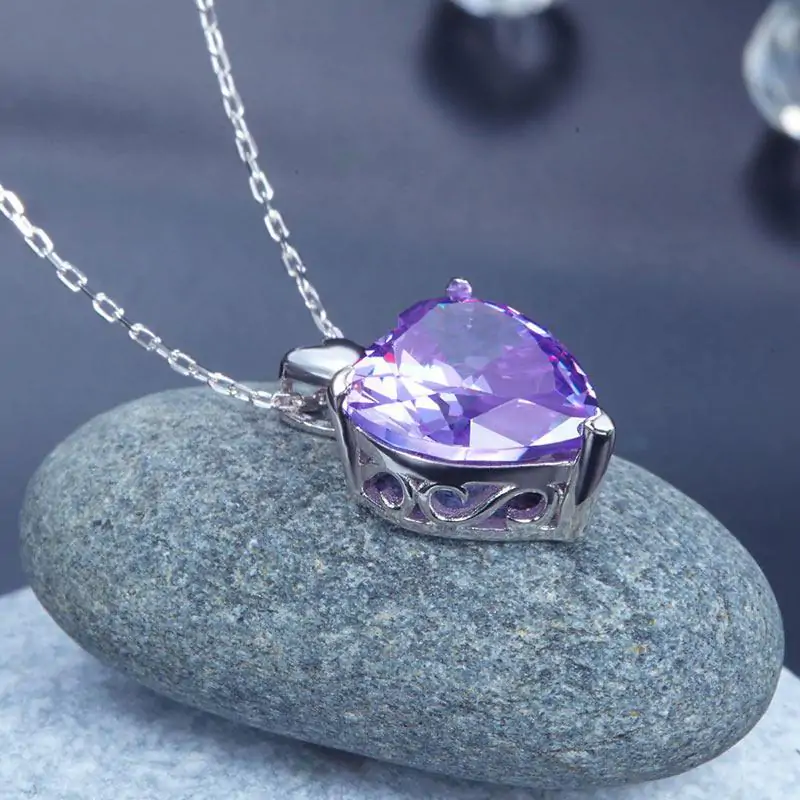 Heart Pendant Necklace 5 Carat Purple - Image 5