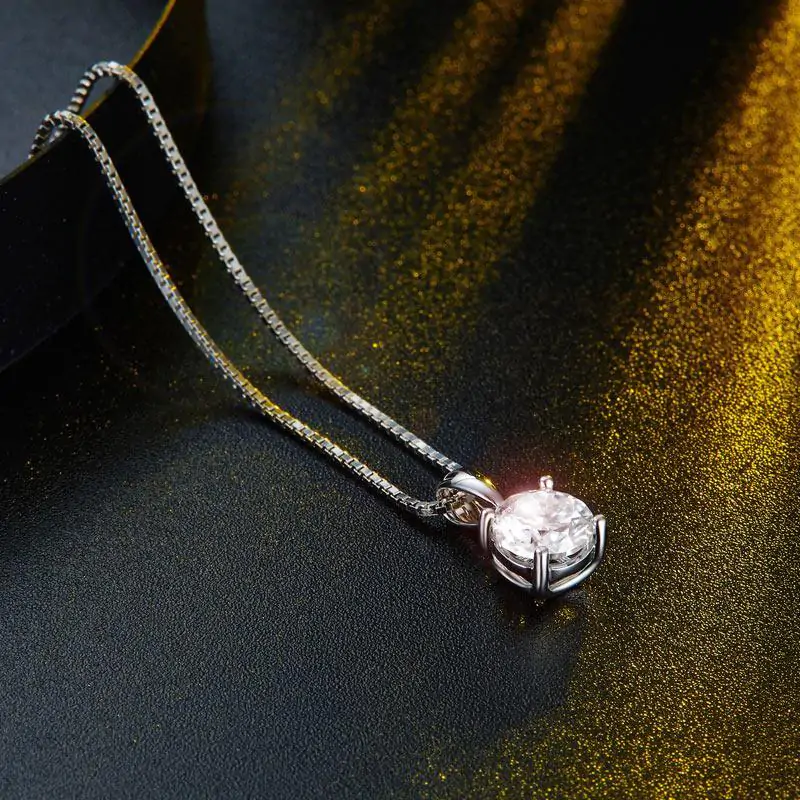1 Carat Moissanite Diamond Pendant Necklace - Image 2