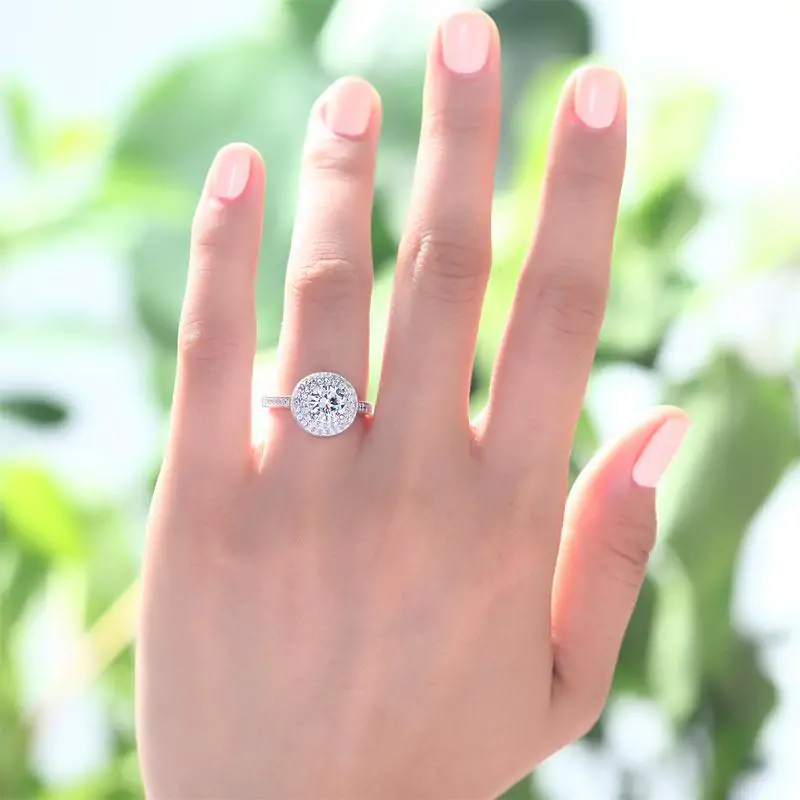1 Carat Round Cut Created Diamond Ring - Image 5