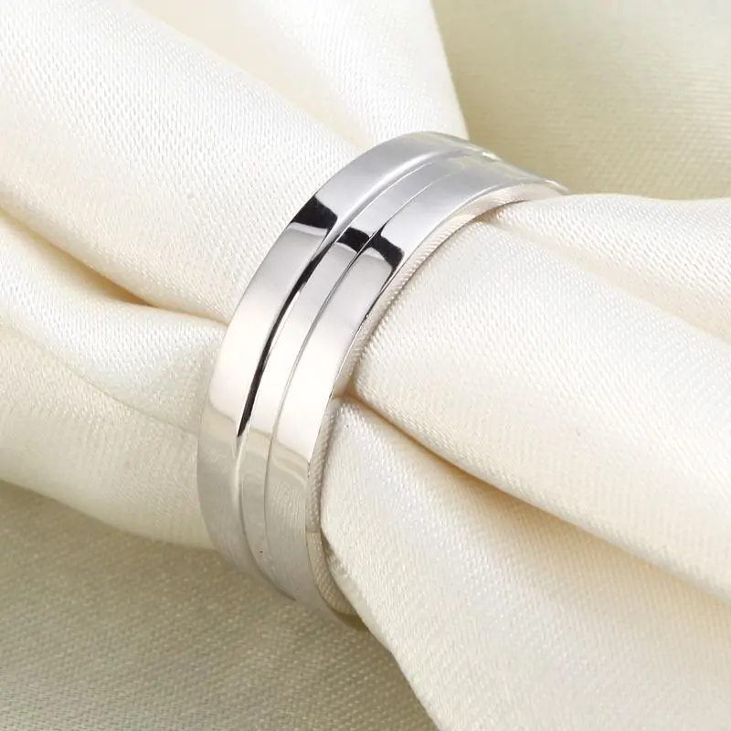 High Polished Plain Men's Solid Sterling Ring - Image 3