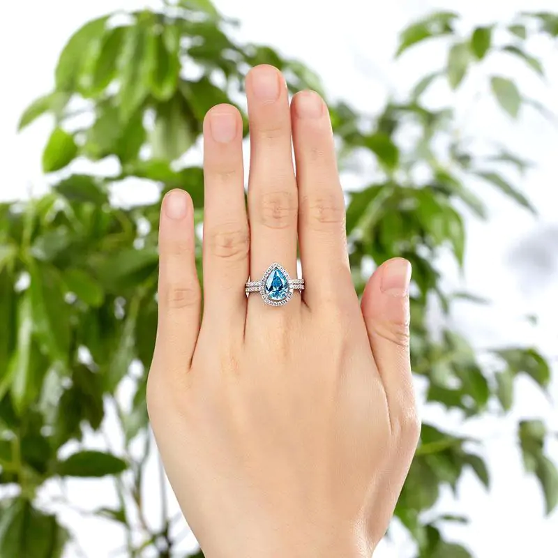 2 Carat Pear Blue Created Diamond Ring Set - Image 7