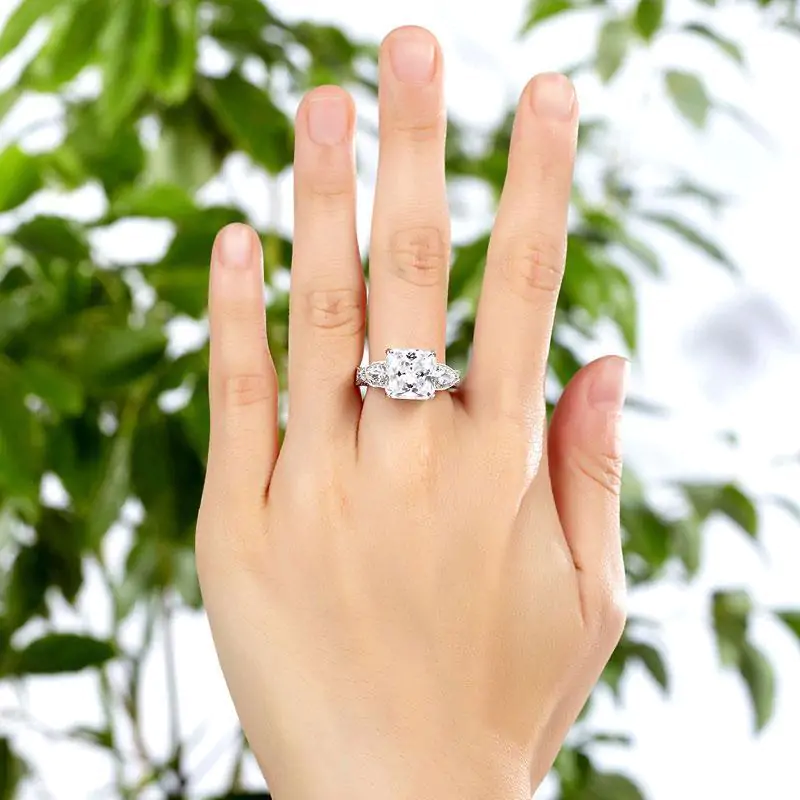 Vintage 4 Ct Created Diamond Ring - Image 5