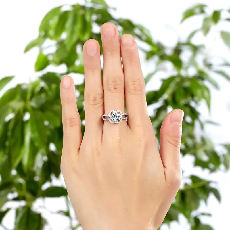 Floral 1 Ct Created Diamond Ring - Image 7