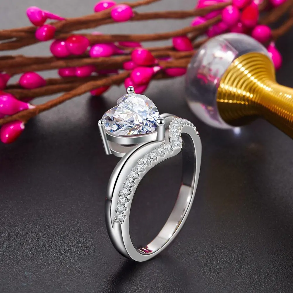 2 Carat Heart Cut Created Diamond Ring - Image 4